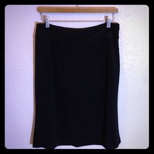 Black skirt, size M